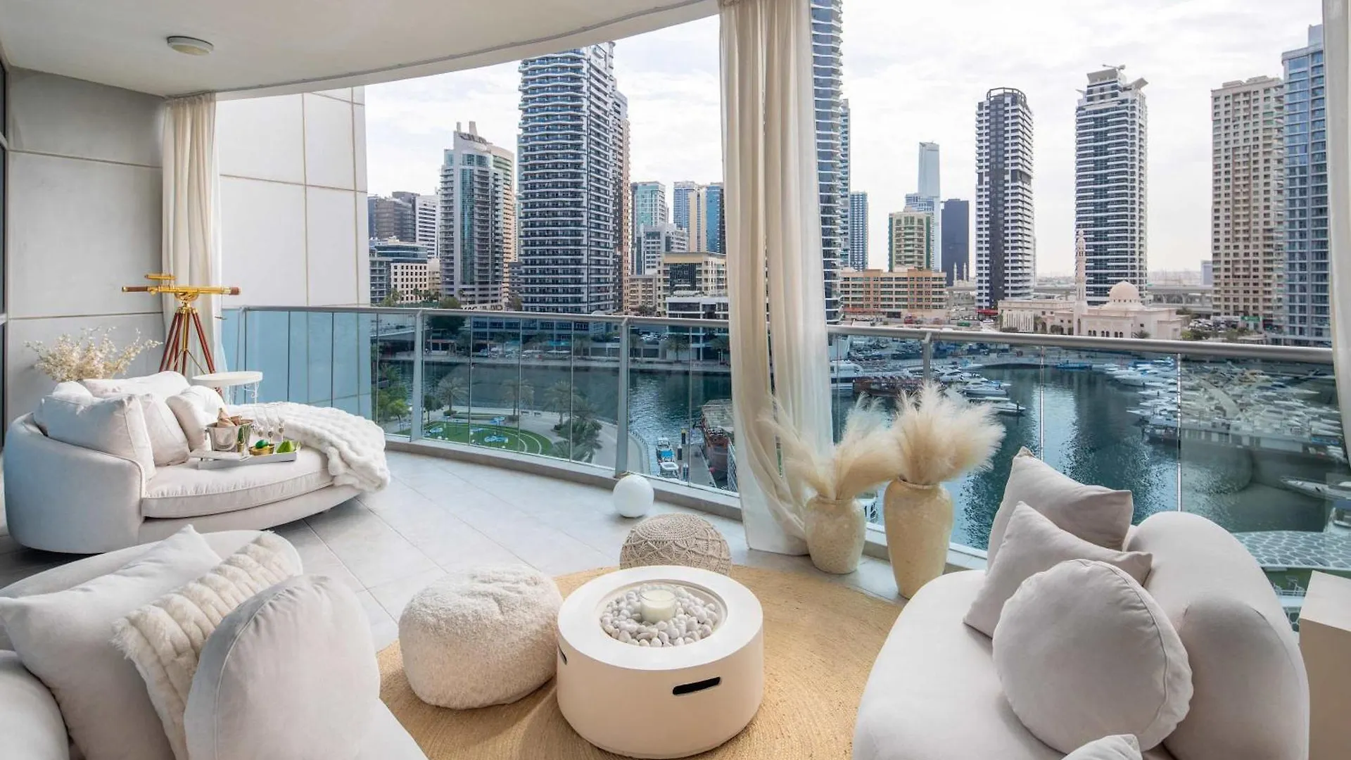 Frank Porter - Jwl Tower 2 Dubai 0*,