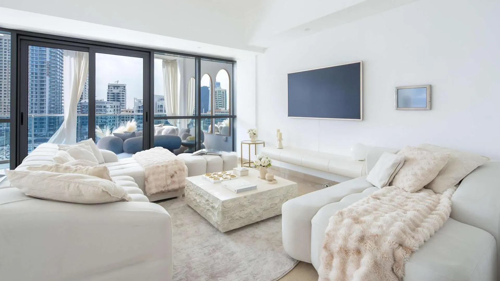 Frank Porter - Jwl Tower 2 Dubai Apartment