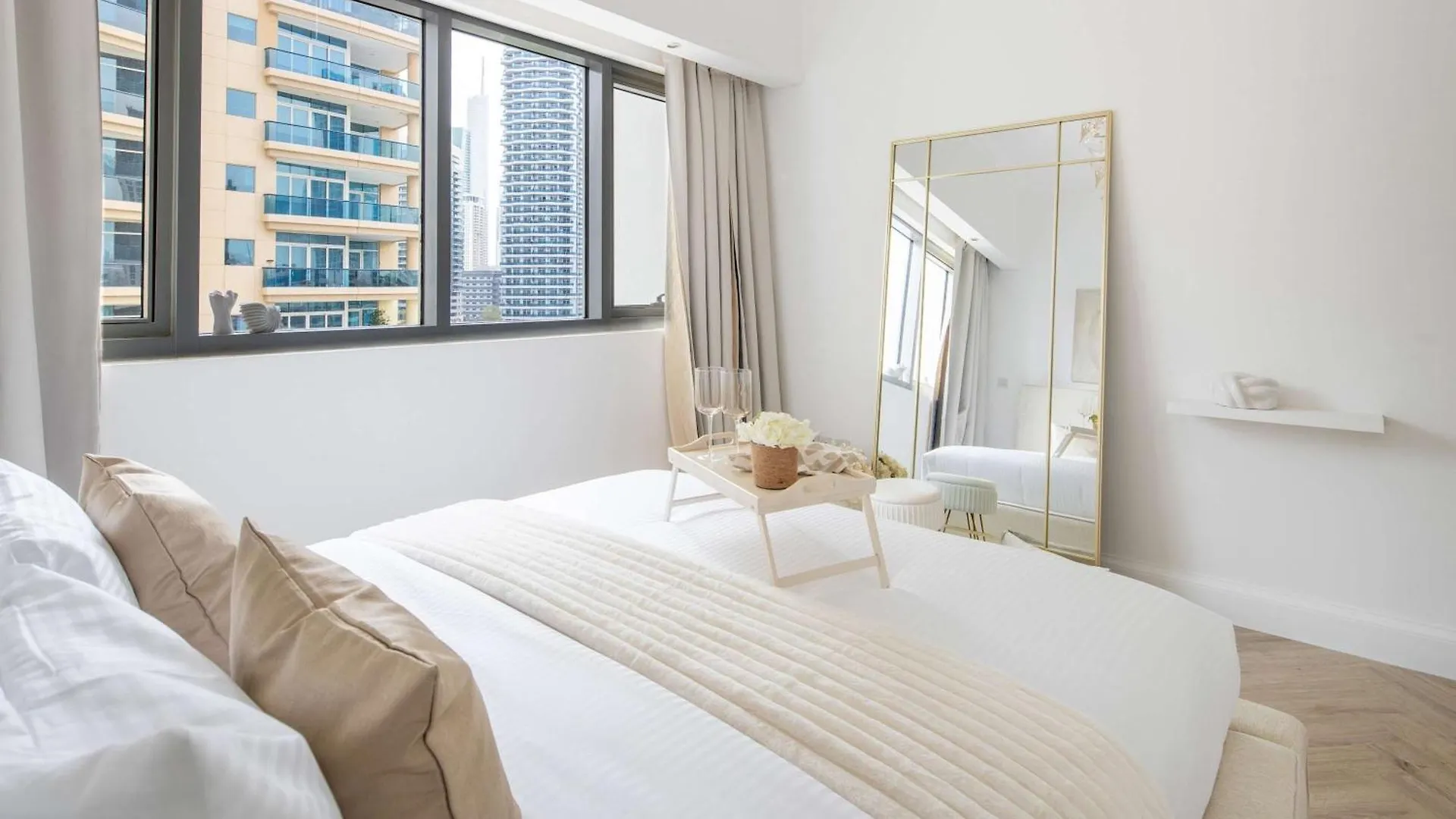 Frank Porter - Jwl Tower 2 Dubai