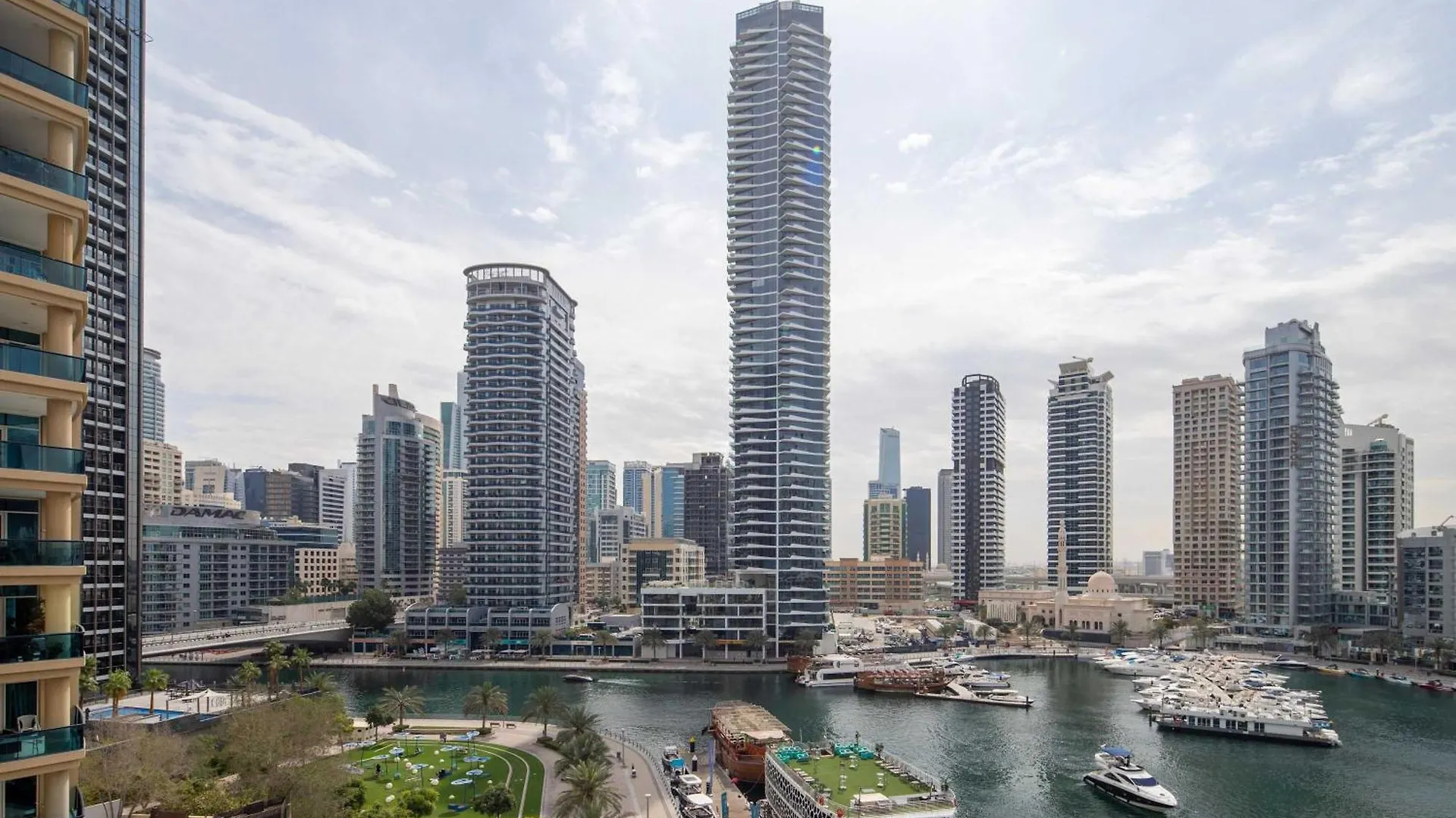 Frank Porter - Jwl Tower 2 Dubai 0*,